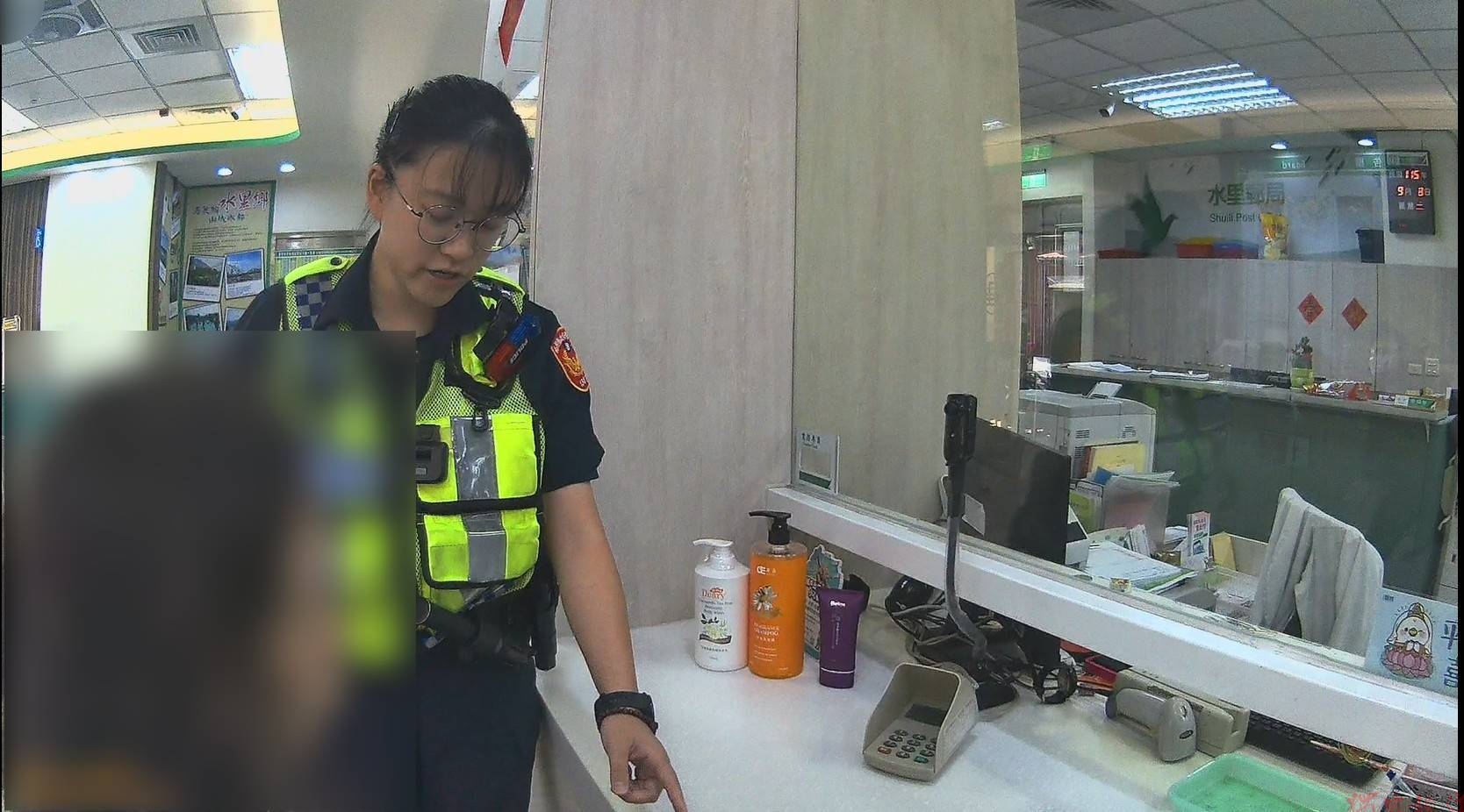 網購紫地瓜竟遇「假黑貓」! 警銀聯手攔阻守住血汗錢 網購紫地瓜竟遇「假黑貓」! 警銀聯手攔阻守住血汗錢