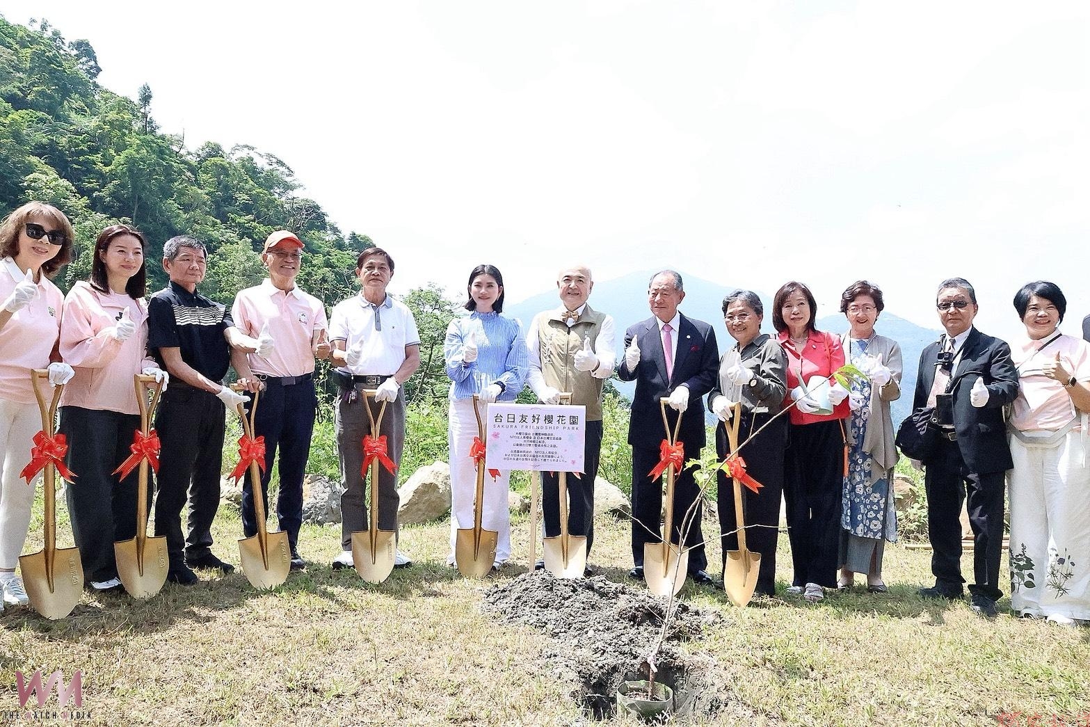 雲林縣深化台日地方外交 育櫻會與日台交流協會代表聯袂回訪並植樹 雲林縣深化台日地方外交 育櫻會與日台交流協會代表聯袂回訪並植樹