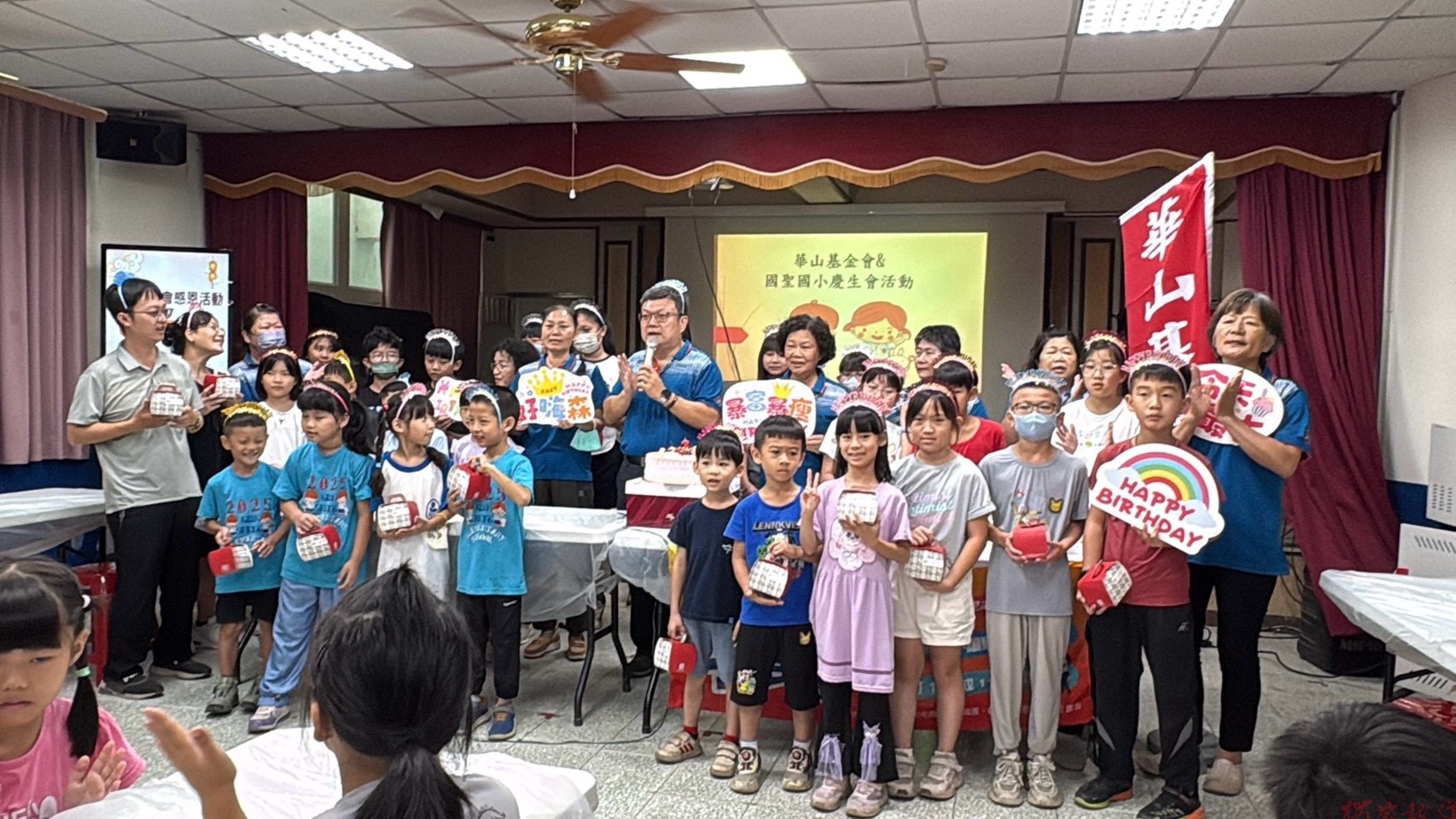 做月餅、捐發票、學感恩 國聖國小孩子用行動送愛 做月餅、捐發票、學感恩 國聖國小孩子用行動送愛