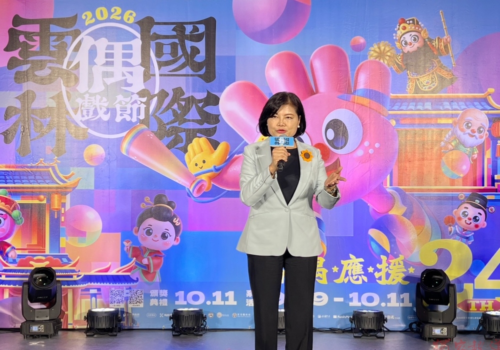 「姐姐」謝金燕來了!黃妃、Marz23、台鋼雄鷹啦啦隊全員集結 雙十連假High翻虎尾 「姐姐」謝金燕來了!黃妃、Marz23、台鋼雄鷹啦啦隊全員集結 雙十連假High翻虎尾