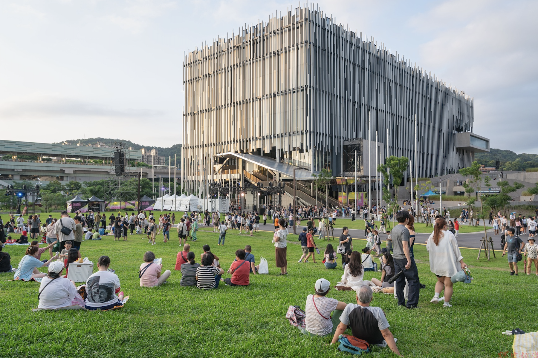新北市文化局舉辦綠生活音樂節 結合文創美食市集打造愜意週末藝文時光 新北市文化局舉辦綠生活音樂節 結合文創美食市集打造愜意週末藝文時光