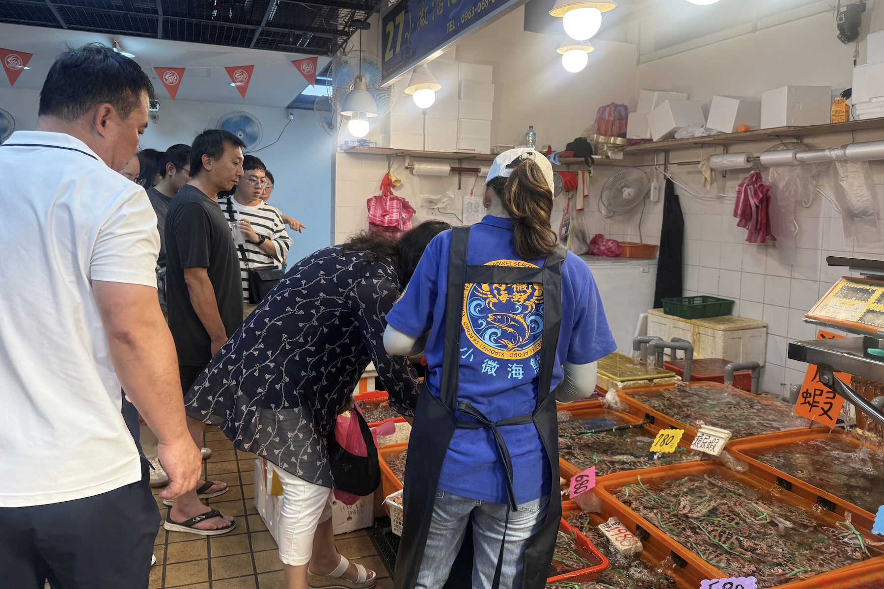秋季品嚐萬里蟹好時節 新北市龜吼漁夫市集公開挑選鮮活螃蟹三招秘訣 秋季品嚐萬里蟹好時節 新北市龜吼漁夫市集公開挑選鮮活螃蟹三招秘訣
