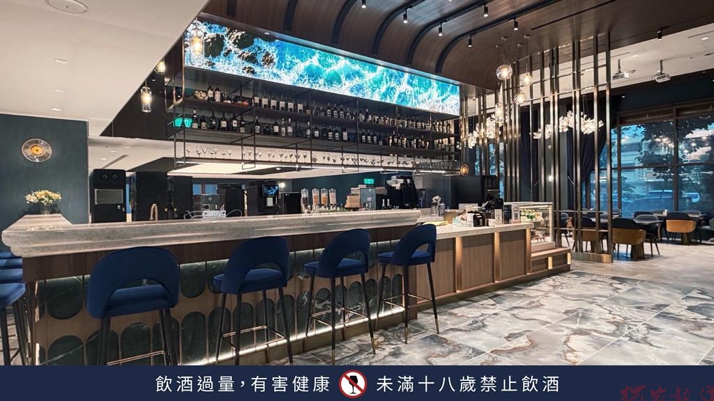 菜單與服務全面升級!台中港酒店餐飲空間大改造 PIER 88餐酒館煥新登場 菜單與服務全面升級!台中港酒店餐飲空間大改造 PIER 88餐酒館煥新登場