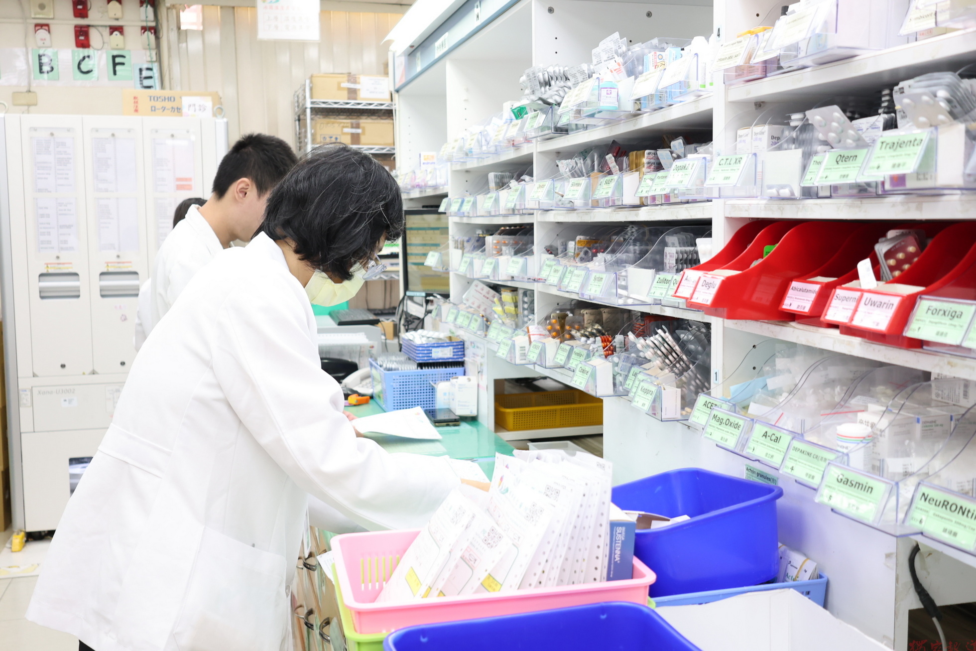 (有影片)/管制藥品不再靠人工找 彰化醫院智慧藥櫃23秒完成調劑 (有影片)/管制藥品不再靠人工找 彰化醫院智慧藥櫃23秒完成調劑