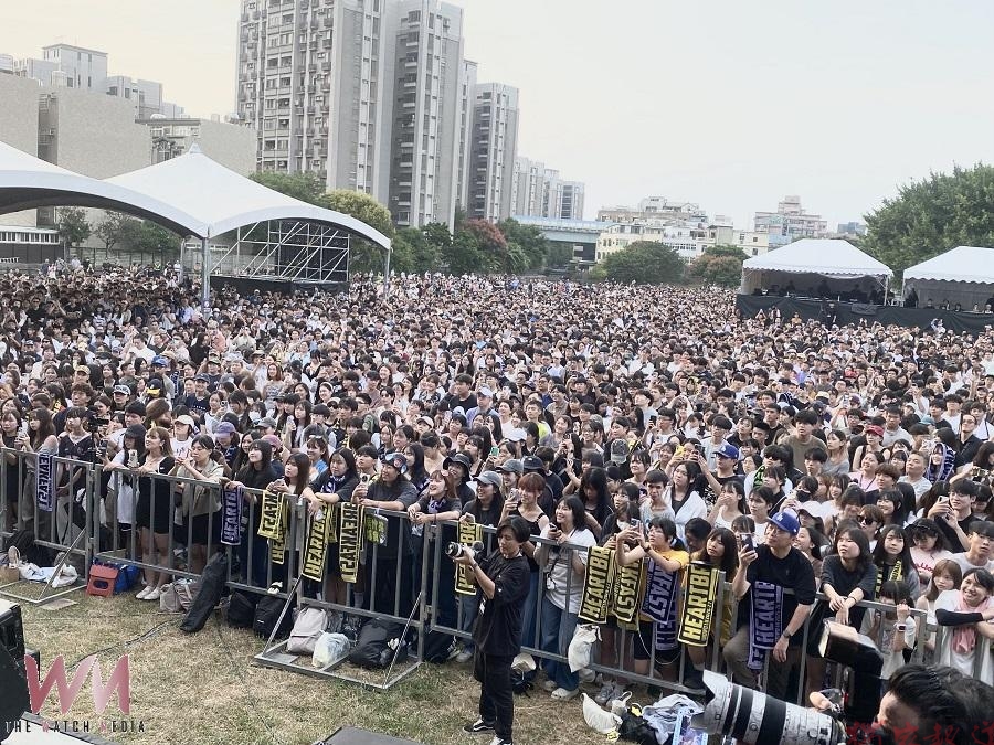 數萬歌迷爭睹金曲歌王歌后 「2026新竹市巨星演唱會」擠爆 數萬歌迷爭睹金曲歌王歌后 「2026新竹市巨星演唱會」擠爆