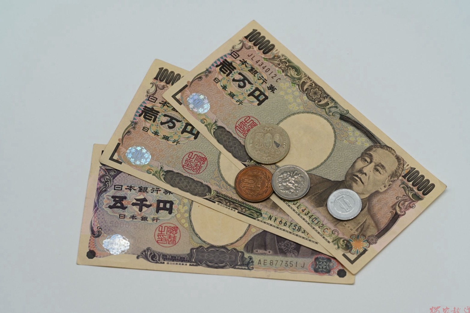日銀升息還有下一波?日本銀行利差擴大見成效 00998A掌握8檔金融股商機 日銀升息還有下一波?日本銀行利差擴大見成效 00998A掌握8檔金融股商機
