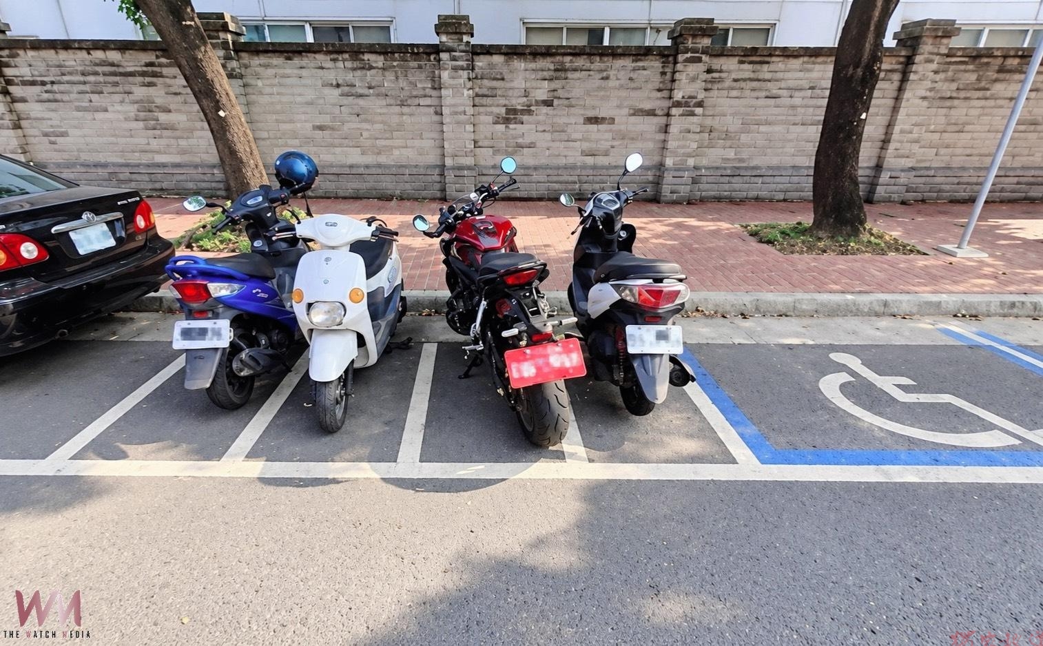 台中市大重機11月1日起全面開放路邊機車格 比照機車收費、可購月票 台中市大重機11月1日起全面開放路邊機車格 比照機車收費、可購月票