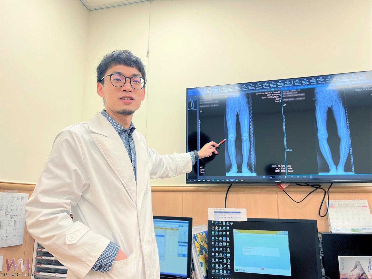 雙膝磨損變形難行走 台中慈濟分階段換膝助水電師傅重返職場 雙膝磨損變形難行走 台中慈濟分階段換膝助水電師傅重返職場