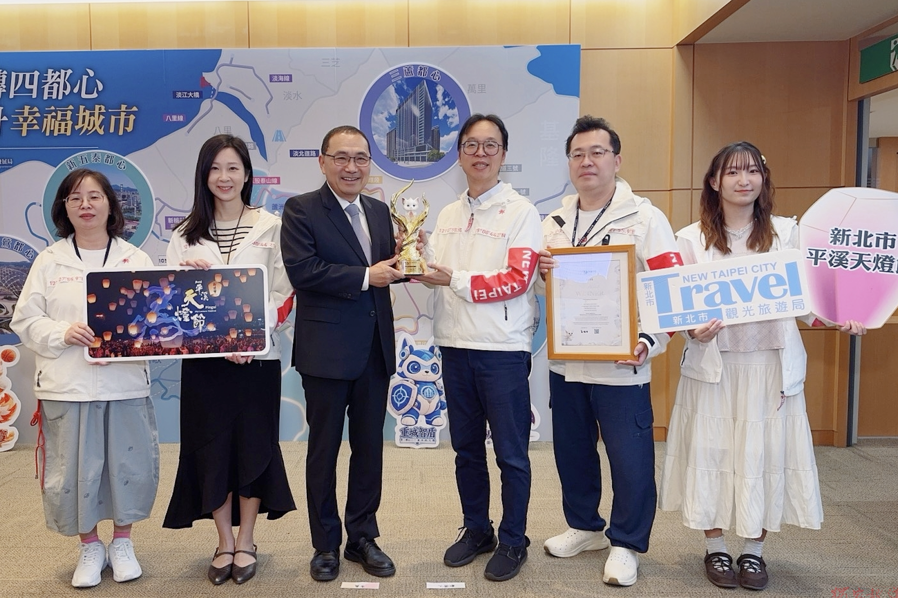 新北市平溪天燈節榮獲東京設計獎金獎 國際知名度持續提升 新北市平溪天燈節榮獲東京設計獎金獎 國際知名度持續提升
