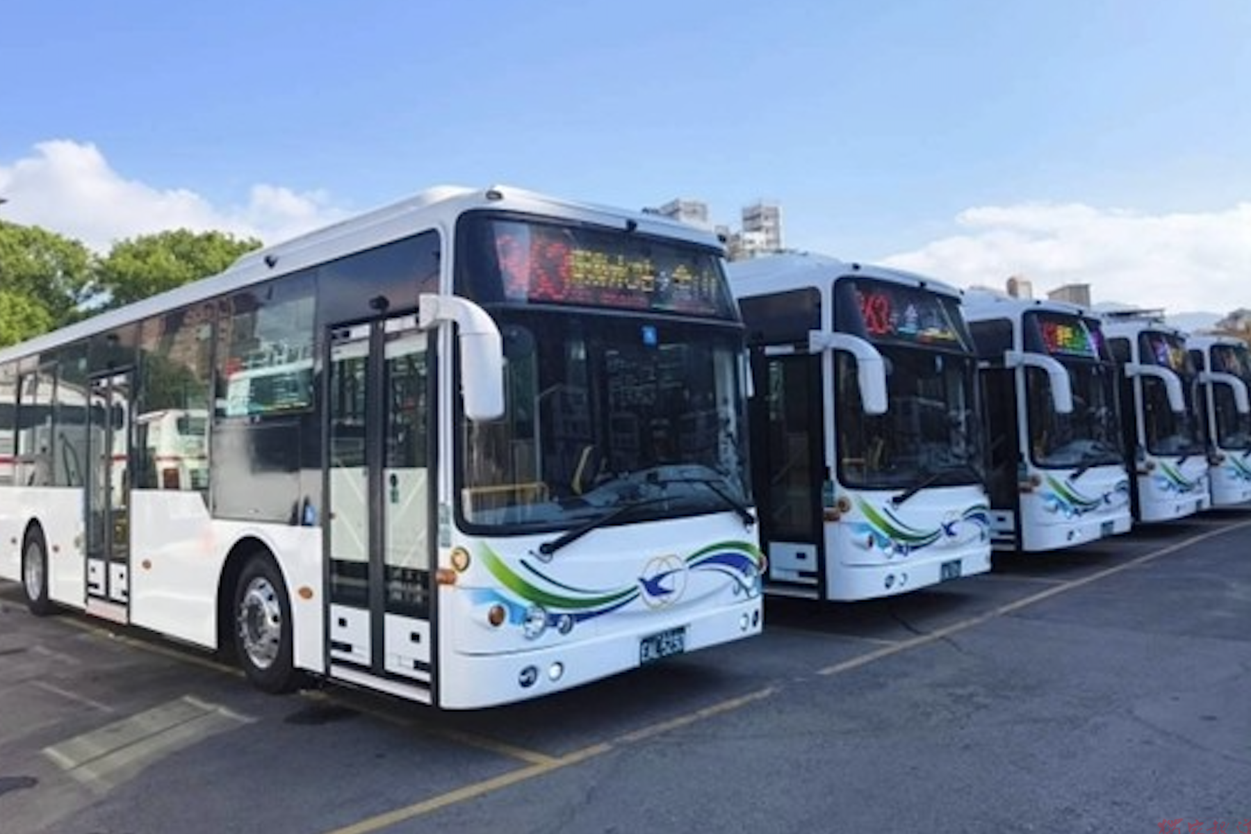 新北淡水客運引進十一輛全新電動公車 投入北海岸862與863路線營運 新北淡水客運引進十一輛全新電動公車 投入北海岸862與863路線營運