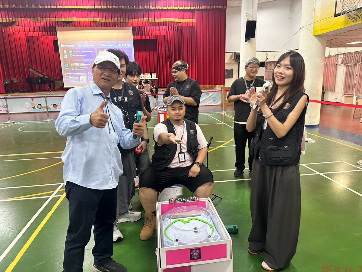 「古城旋風.勁速反毒」戰鬥陀螺爭霸賽 享受比賽並從中汲取寶貴經驗 「古城旋風.勁速反毒」戰鬥陀螺爭霸賽 享受比賽並從中汲取寶貴經驗