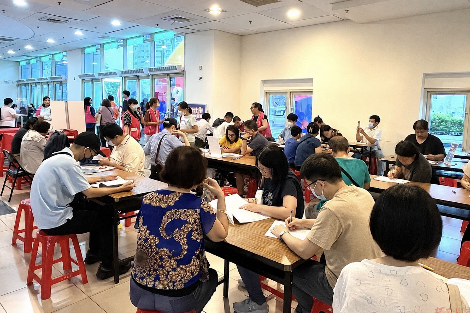 新北市年度最大就業博覽會70家企業參展 鼎泰豐與南亞塑膠熱烈招募 新北市年度最大就業博覽會70家企業參展 鼎泰豐與南亞塑膠熱烈招募
