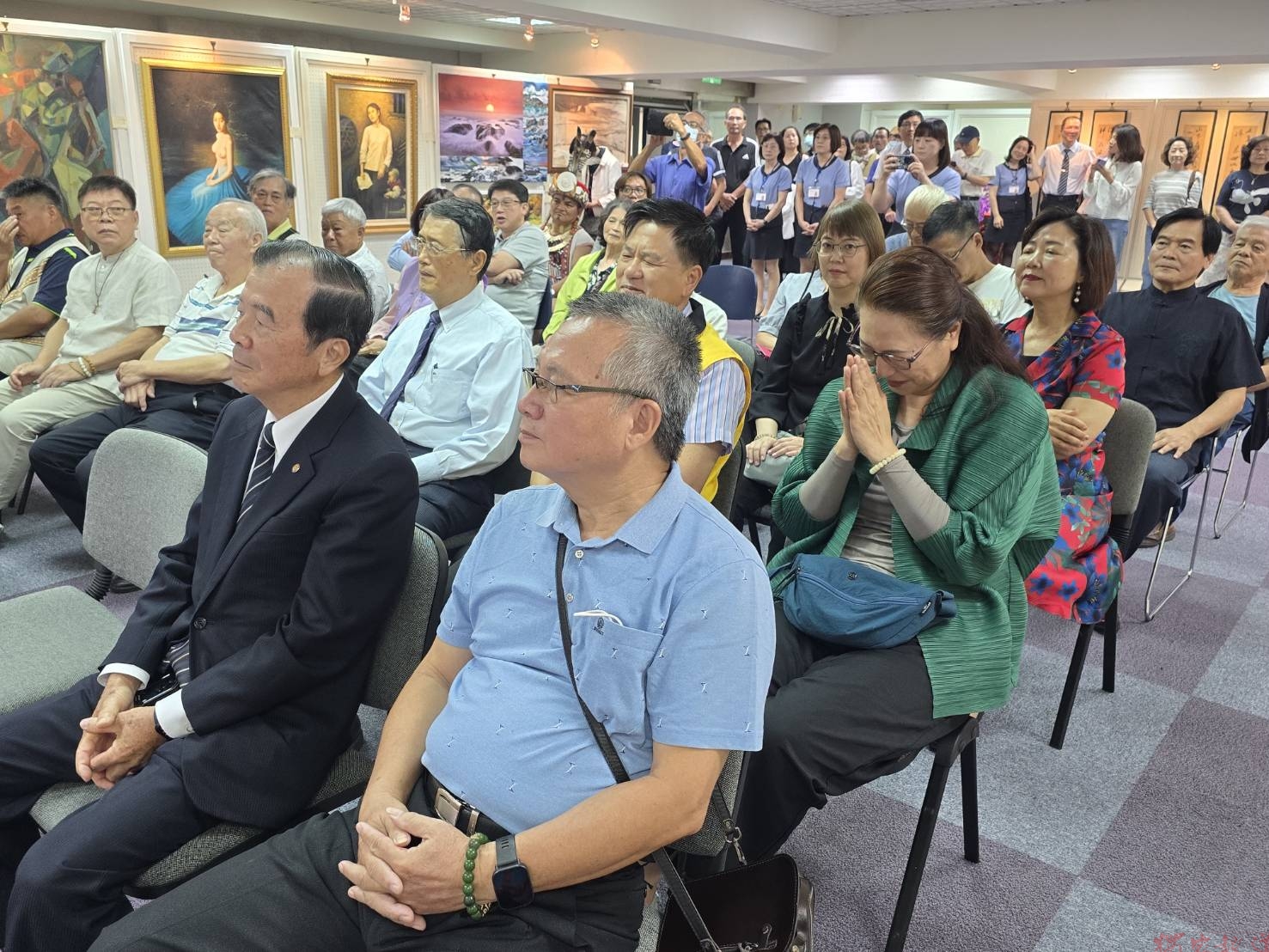 洄瀾雅集典藏展在一信 藏藝於心 氛圍感恩溫馨 洄瀾雅集典藏展在一信 藏藝於心 氛圍感恩溫馨