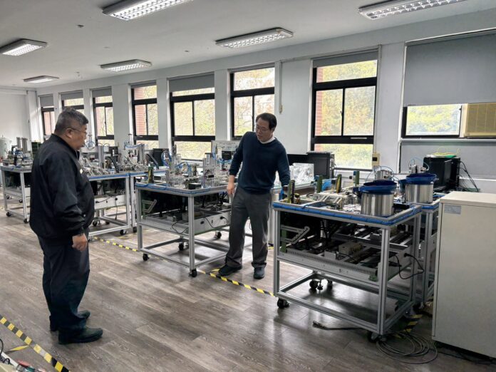 20260202210331_0_f46d41