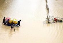 中國軍方炸毀大壩以釋放洪水 河南洪澇造成至少25人死亡