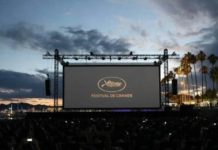 第75屆坎城影展露天風情 星光下浪漫5月沙灘電影院