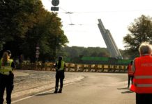 拉脫維亞拆除首都蘇聯時期紀念碑 愛沙尼亞總理:通脹是戰爭稅