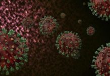 傳統市場驚傳確診者足跡警即佈人力作防疫宣導