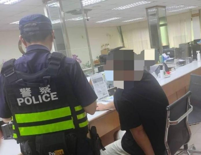 64fb0acd4ef9acaa3b7f5838ed5702f5