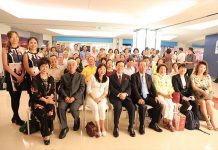 彼得潘鎮館之寶埃及豔后 張筱君重彩畫作爭相收藏