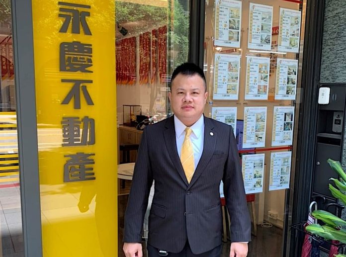 CNEWSE58CAFE6B581E696B0E8819EE7B6B2E8B387E69699E785A7124230803a07