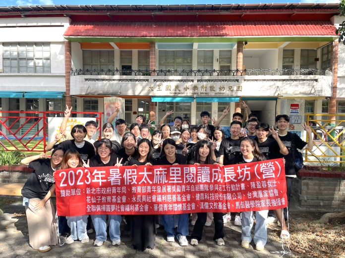 CNEWSE58CAFE6B581E696B0E8819EE7B6B2E8B387E69699E785A7124230814a15