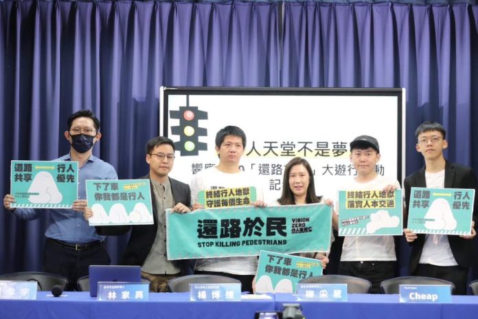 E59C8BE6B091E9BBA8E99FBFE68789E98284E8B7AFE696BCE6B091E8A898E88085E69C83E38082E59C8BE6B091E9BBA8E68F90E4BE9B20230817