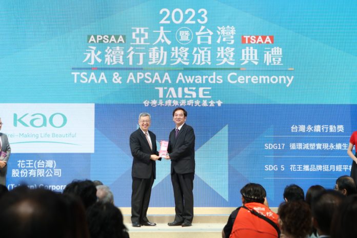 E88AB1E78E8BE58FB0E781A3E995B7E8B0B7E5B79DE891A3E4BA8BE995B7E587BAE5B8ADE9A092E78D8EE585B8E7A6AE_0-1