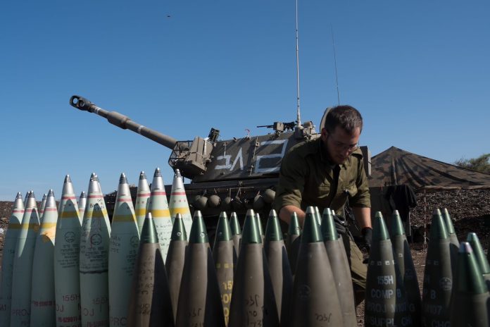 以色列國防軍（IDF）正在攻擊黎巴嫩真主黨目標，防四缐作戰。圖／新華社