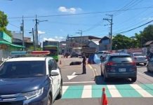 快訊/台中騎士跨越雙黃線 命喪砂石車輪下