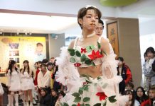 臺北育達高中時尚造型科陪你玩聖誕 翻轉時尚趣味 萌寵造型新亮點! 圖/台北市政府提供