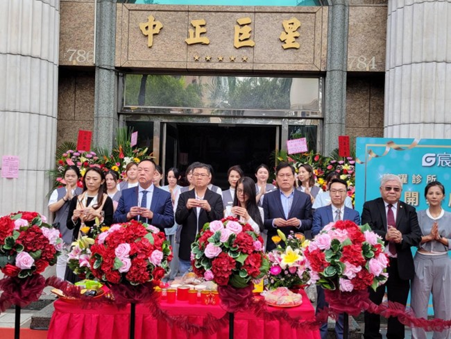 aee0d074-e229-41ee-91a0-e2ee909c2435