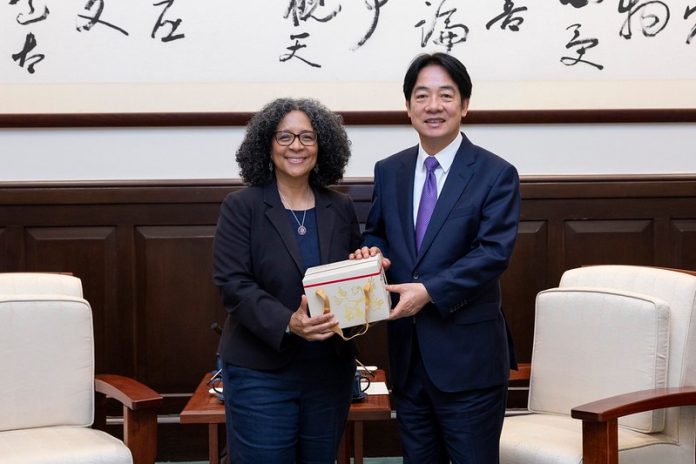 e0a99a10-de3e-4a33-859d-6fbb987818b0 圖/總統府