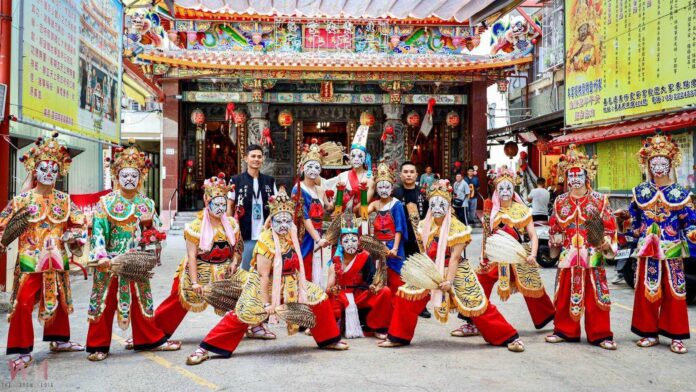 wm20250602193934193943