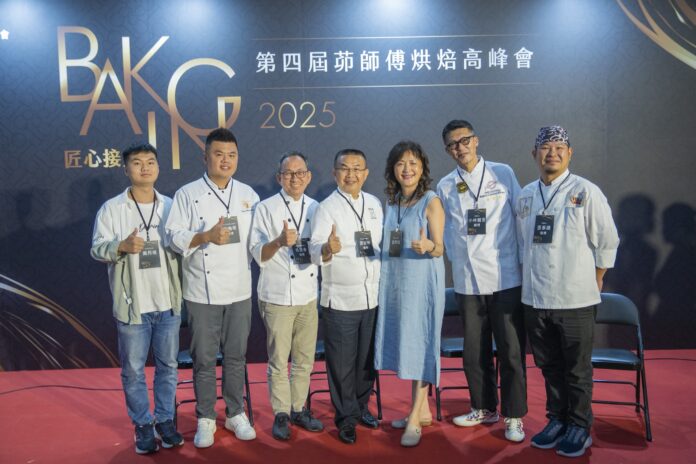 wm20250714091013583201 高峰會論壇分享者從右到左張泰謙、小林健吾、翁羿琦、茆晉(日牂)、吳寶春、王鵬傑、戴邦竣。(圖/Feeling18提供)