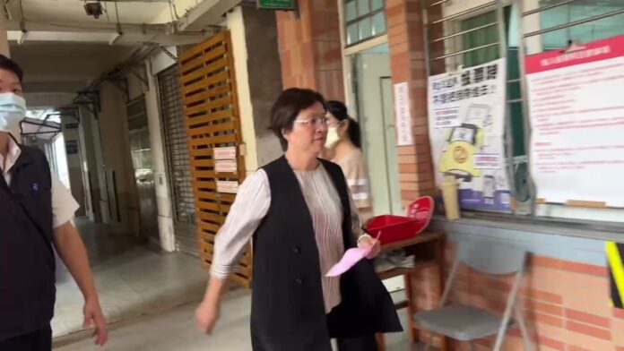 wm20250823194156364339