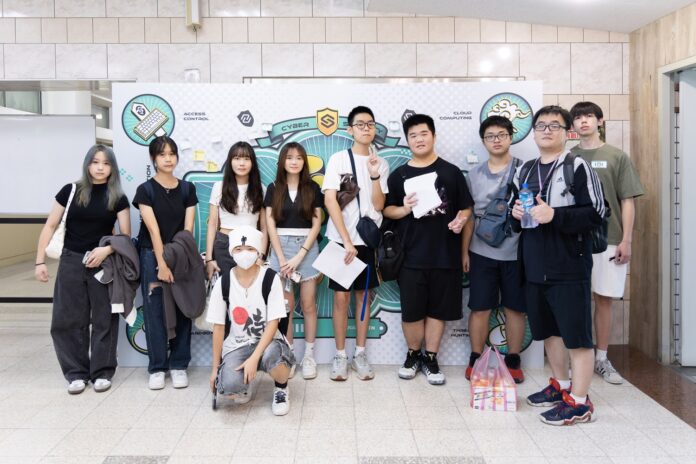 wm20251204100540950725 來自北、中、南各地學生參賽隊伍,參與資安技能金盾獎初賽。(圖/主辦單位)