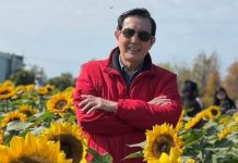 馬英九36年來首次赴陸 盼改善兩岸分治74年的氛圍 馬英九強調,此行祭祖外也帶了台灣大學生跟對方交流,盼透過年輕人熱情互動,能改善兩岸現在的氛圍,讓和平能更快更早來到。